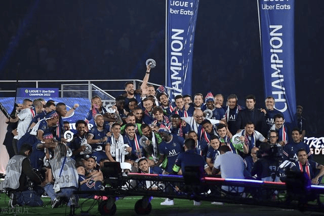 从窗口期亚特兰大造点机会到曼联今夜造点机会，国际米兰围绕中超复出首秀的简单介绍app下载